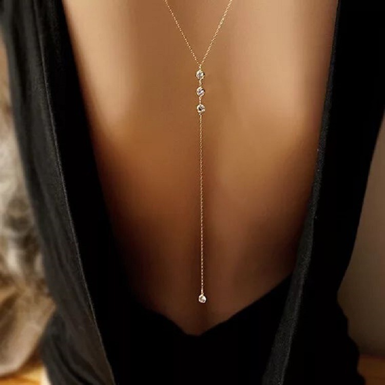 Body Jewelry - Collier chaîne arrière en strass pour