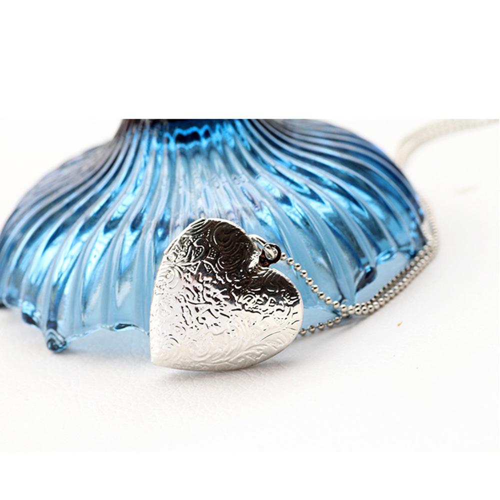 Collier avec pendentif médaill - Heart Locket Necklace Photo avis et prix