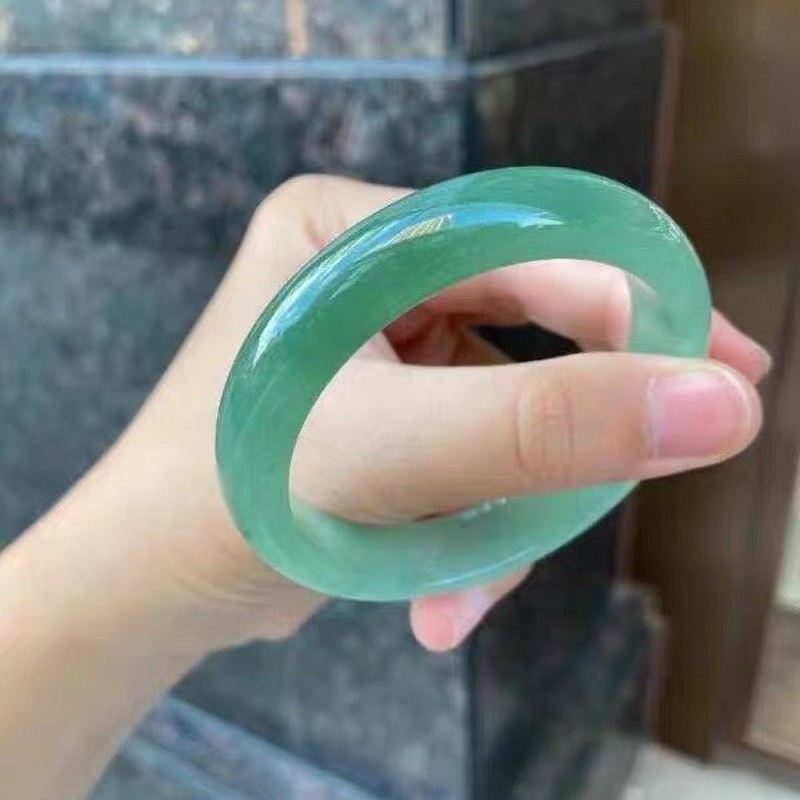 Bracelet en jade élégant, text - Bracelets avis et prix